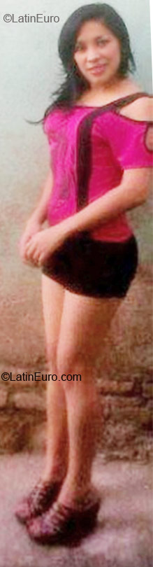 Date this gorgeous Honduras girl SEXY from Tegucigalpa HN406