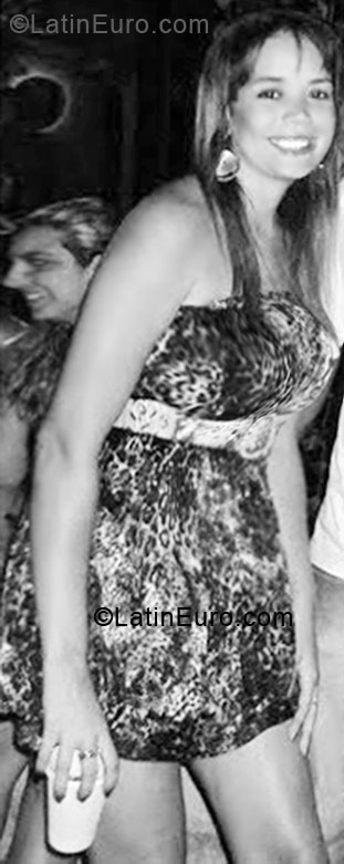 Date this athletic Brazil girl Daniela from Cuiaba BR6092