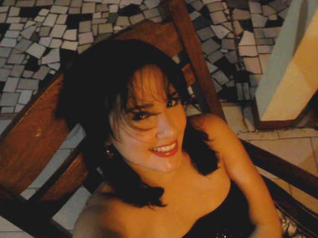 Date this passionate Nicaragua girl Fabiola from Managua NI46