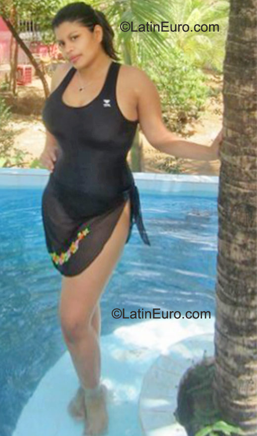 Date this georgeous Nicaragua girl Tania from Managua NI47