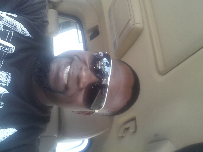 Date this athletic United States man Dwyann from Beaumont US11482