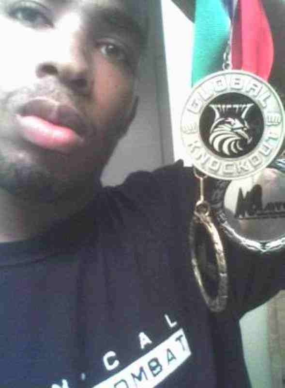 Date this sultry United States man Bjpenn from Oakland US11492