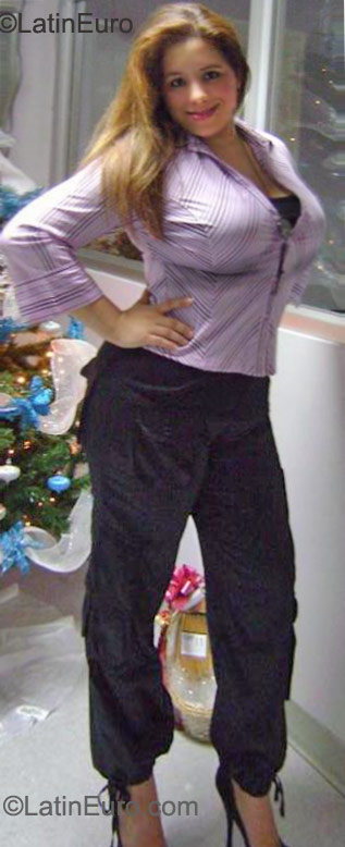 Date this sensual Panama girl Ileana from Panama PA169