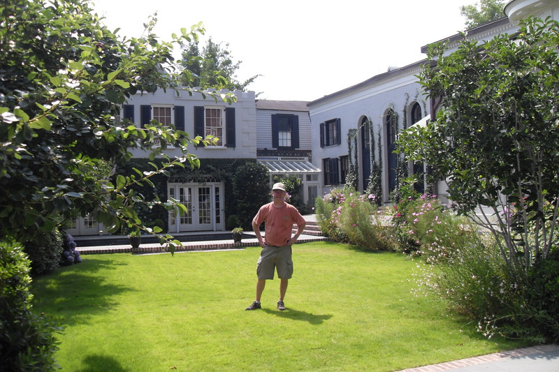 Date this hot United States man Gulfstream from Charleston US11646