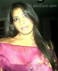 Date this foxy Panama girl Joa from Panama PA176