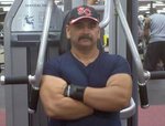 stunning United States man Luis from Chicago US11679