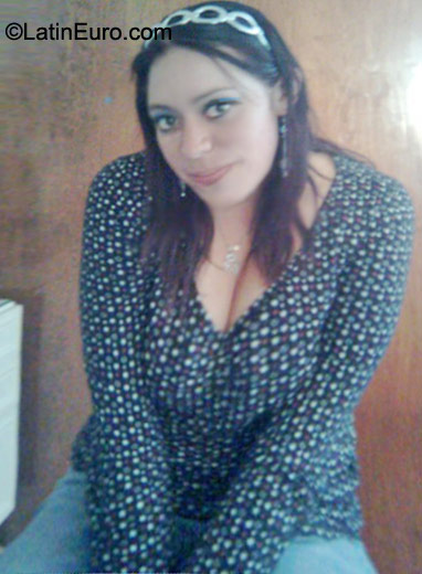 Date this stunning Mexico girl Carolina from Mexico City MX521
