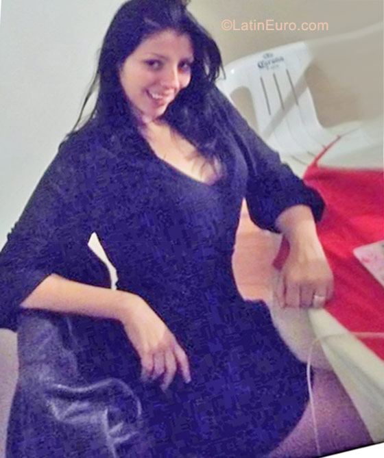 Date this tall Mexico girl Jessica from Leon MX529