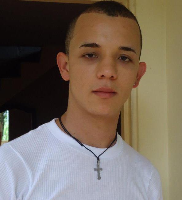 Date this sensual Colombia man Andrexito from Medellin CO8863