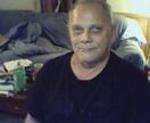 luscious United States man Wayne from Mystic US11993