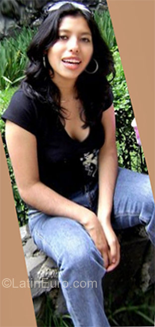 Date this pretty Mexico girl Arual from Toluca MX573