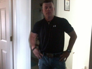 Date this georgeous United States man Galaxy123x from Chicago US12157