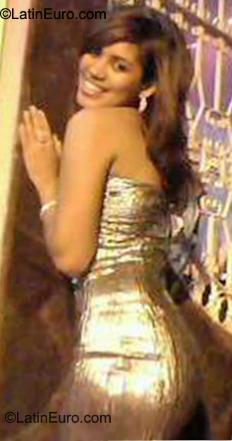 Date this gorgeous Nicaragua girl Jennifer from Leon NI94
