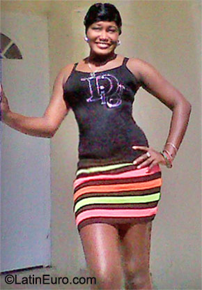 Date this happy Jamaica girl Blackapple from kingston JM431