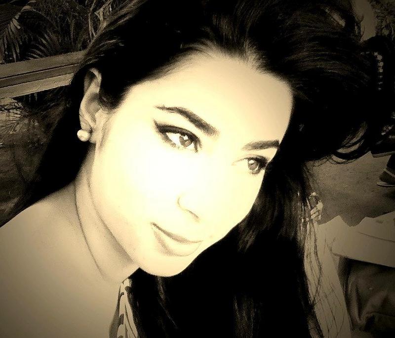 Date this good-looking Nicaragua girl Glo from Managua NI102