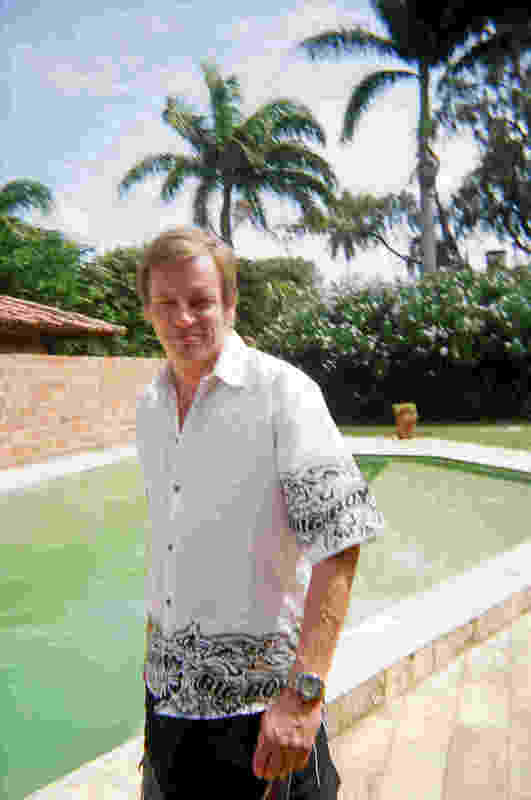 Date this exotic Brazil man Erik from Feira De Santana BR6460