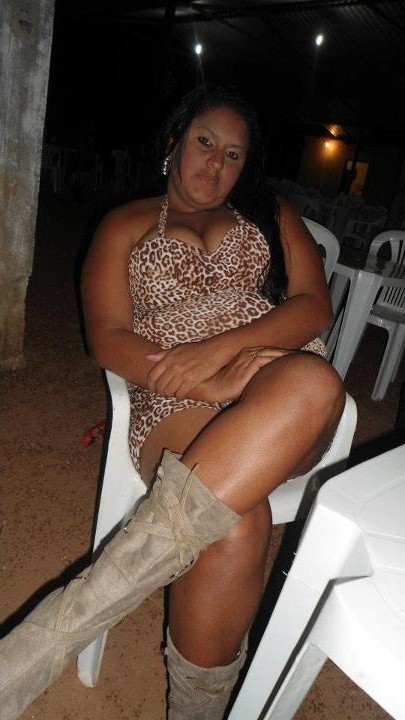 Date this voluptuous Brazil girl Marcia from Goiania BR6550
