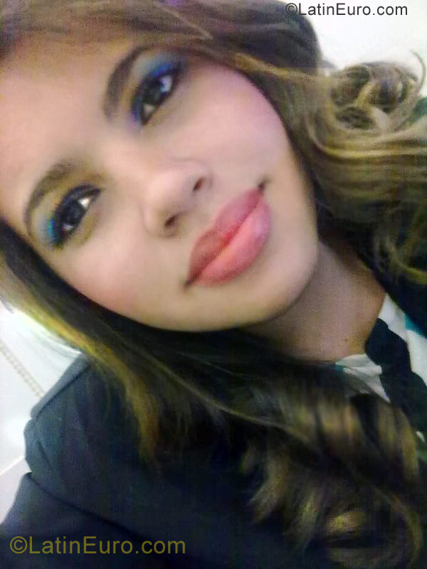 Date this gorgeous Brazil girl Lindines from Campinas BR6572