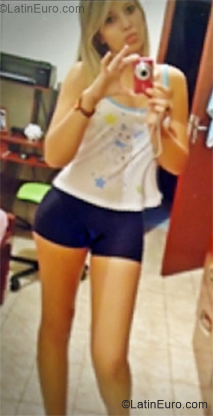 Date this passionate Brazil girl Indai from Brasília BR7965