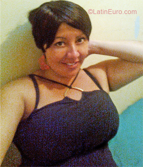 Date this passionate Costa Rica girl Jesi from Alajuela CR207