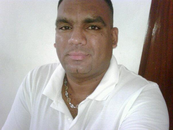 Date this exotic Dominican Republic man Yunior23 from Santiago DO11042