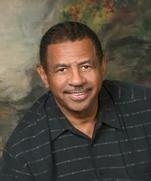 Date this athletic United States man Gil from Chicago US12955