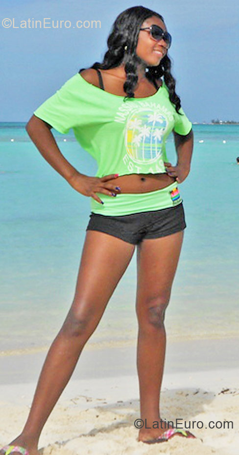Date this young Jamaica girl Sherricka from Clarendon JM533
