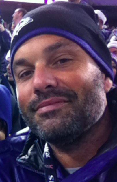 Date this nice looking Honduras man Eric from Roatan HN671