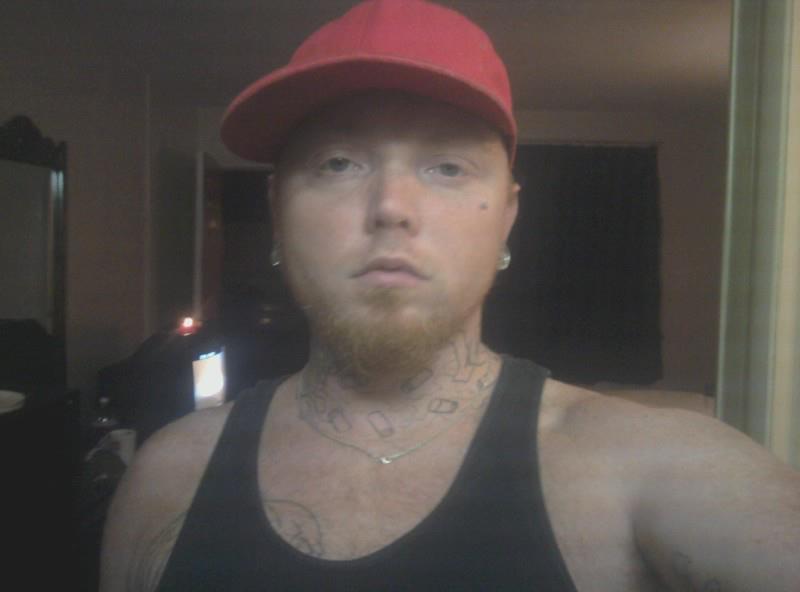 Date this gorgeous United States man Terry from Mount Juliet US13037
