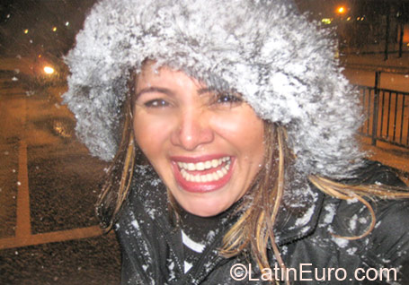 Date this fun Brazil girl Luciana from Sao Paulo BR6770