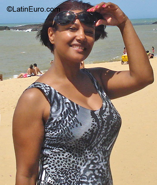 Date this hot Brazil girl Hemilie from Rio De Janeiro BR6792