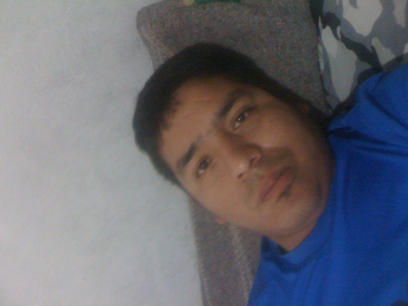 Date this young Peru man Vladimir from Lima PE680