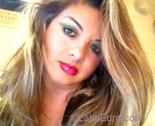 Date this happy Mexico girl Ana from Mexico City MX728