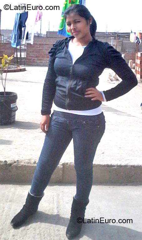 Date this georgeous Peru girl Sharon paola from Lima PE728