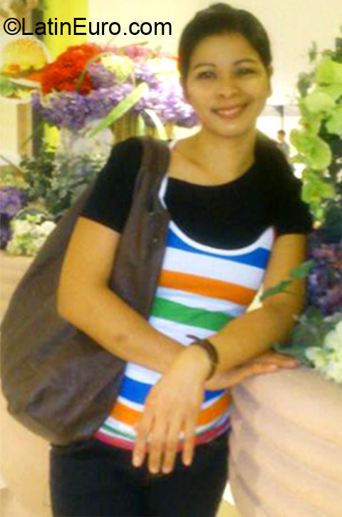 Date this georgeous Hong Kong girl Maribel from Kowloon HK4