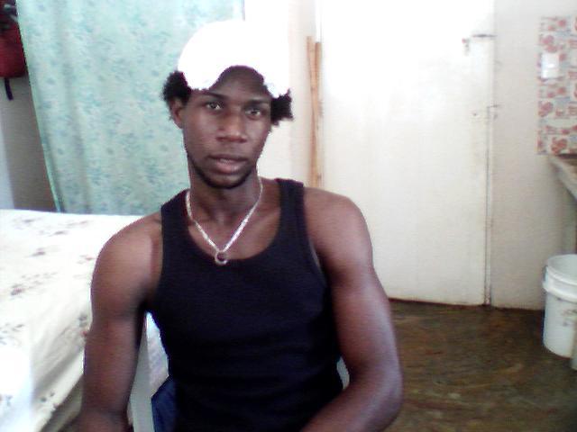 Date this funny Dominican Republic man Frank from Santo Domingo DO11715