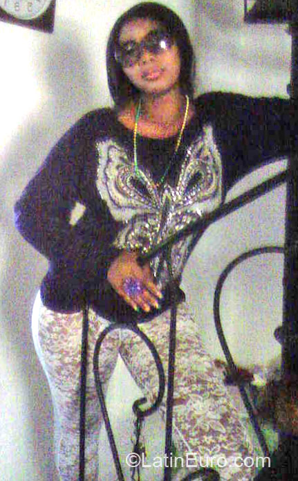 Date this passionate Jamaica girl Kadean from Kingston GB683