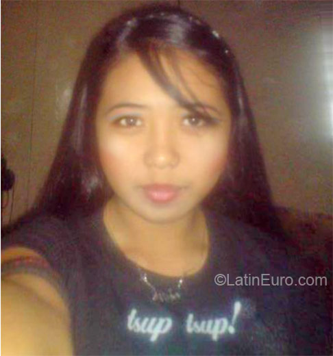 Date this georgeous Philippines girl Mabelle from Manila PH503