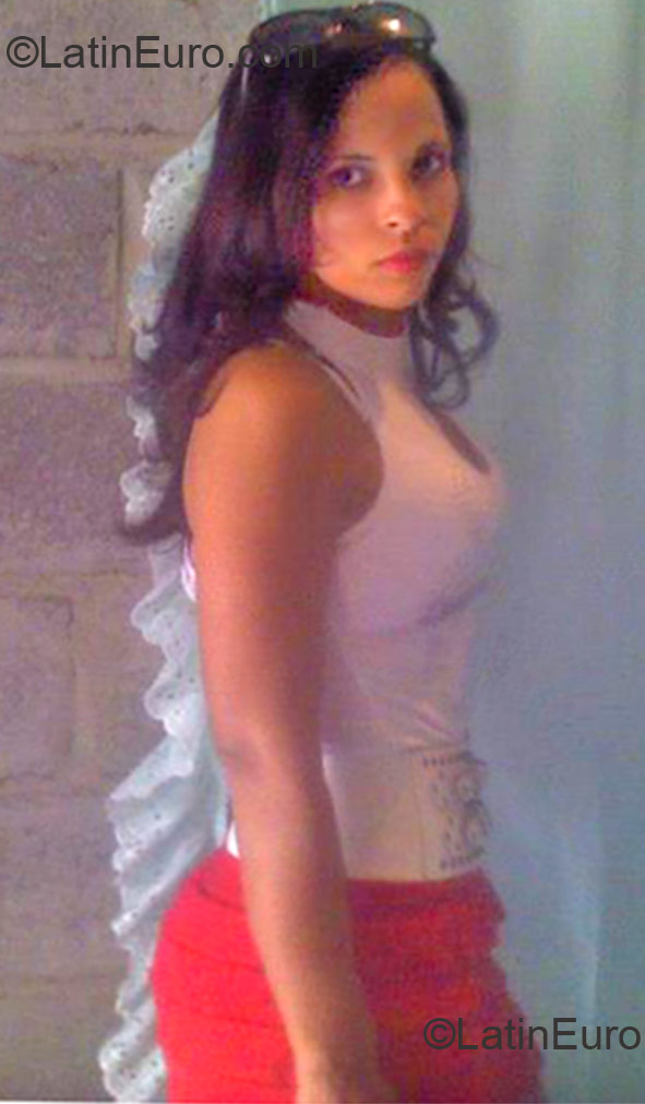 Date this charming Dominican Republic girl Mercedes2011 from Santiago DO12243