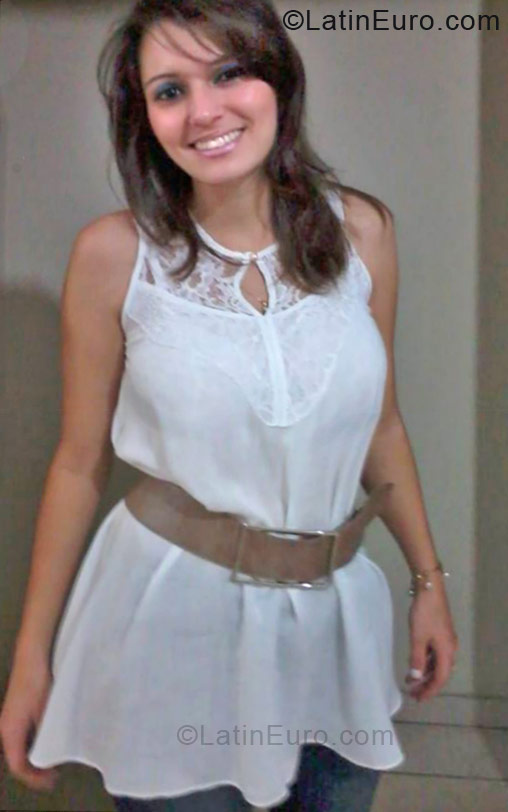 Date this delightful Brazil girl Natalia from Sao Jose Do Rio Preto BR7117