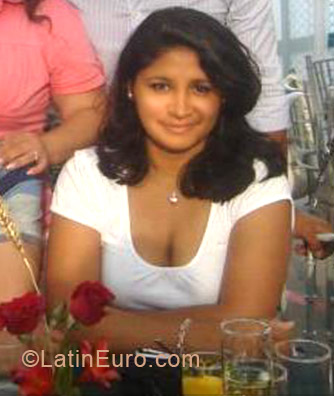 Date this young Peru girl Nadia Marcela from Lima PE782