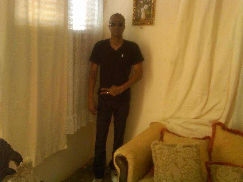 Date this cute Dominican Republic man Tonny from La Romana DO12680