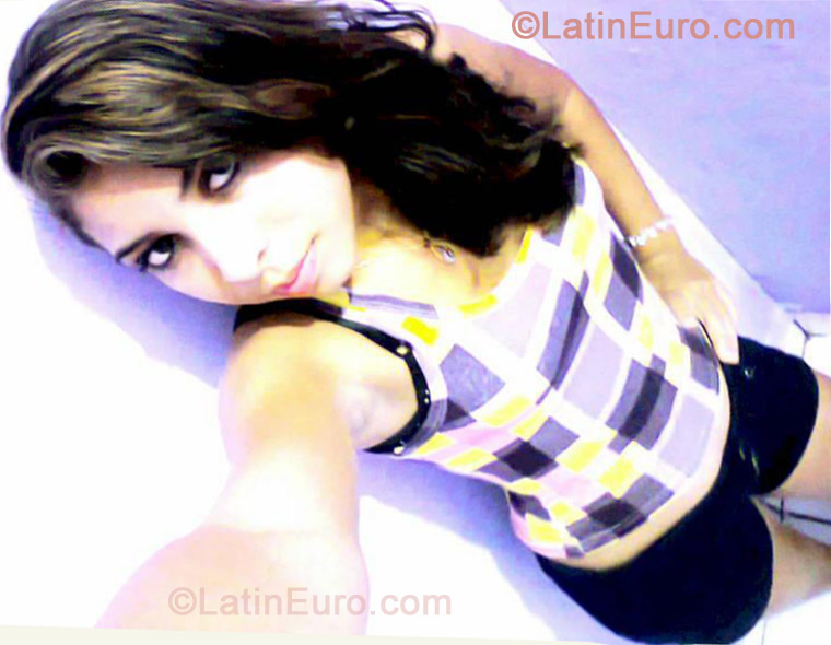 Date this exotic Brazil girl Yara from Belem BR7276