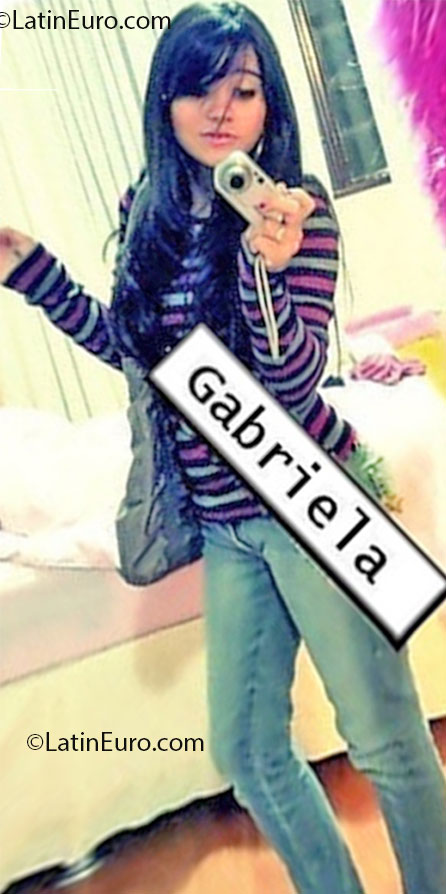 Date this delightful Brazil girl Sutton Gaby from Goiania BR7319