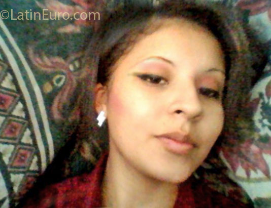 Date this sultry Honduras girl Sarai from Tegucigalpa HN790