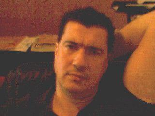 Date this cute United States man Fred from United States US13918