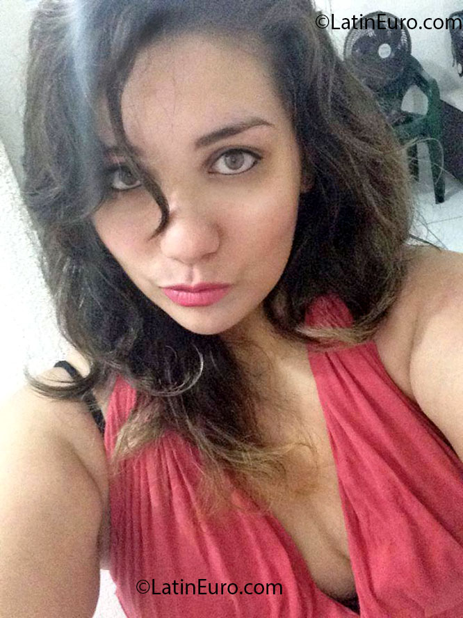 Date this cute Brazil girl Natalia from Sao Paulo BR7472