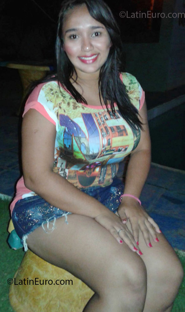 Date this hard body Brazil girl Prisciane from Fortaleza BR7516