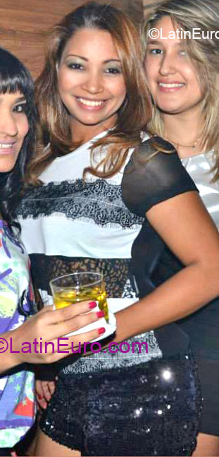 Date this sensual Brazil girl Adriana from Cuiaba BR7611