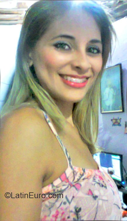 Date this funny Brazil girl Vagni from Fortaleza BR9500